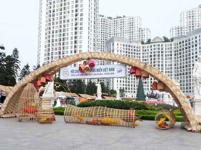 Hội chợ đặc sản vùng miền Việt Nam và Triển lãm mỗi làng một sản phẩm