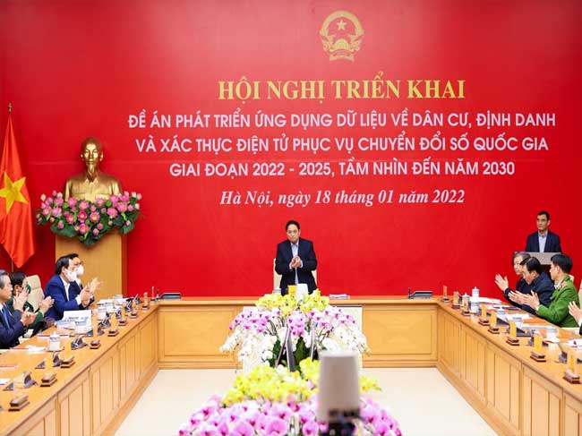 Tuyên truyền thực hiện đề án 06 phát triển ứng dụng dữ liệu về dân cư, định danh và xác thực điện tử phục vụ chuyển đổi số quốc gia